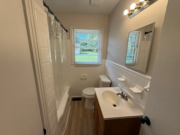 1911 Bluebird Ave NW — Photo 8