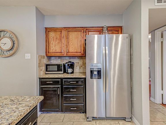 5th image of 7025 Sunnybank Dr