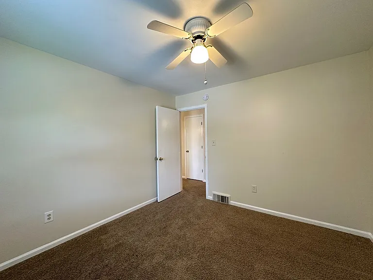 3486 Ormond Cir — Photo 17