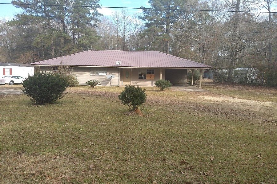 1st image of 92 Jennifer St