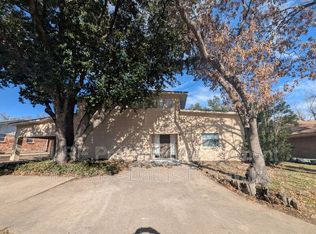 6924 Valhalla Rd, Fort Worth, TX 76116