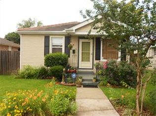 612 N Hullen St, Metairie, LA 70001