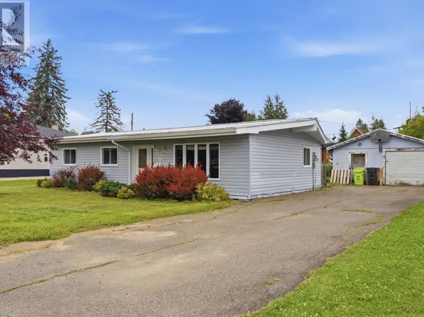 128 Boehmer Blvd, Sault Ste Marie, ON P6B 5B9