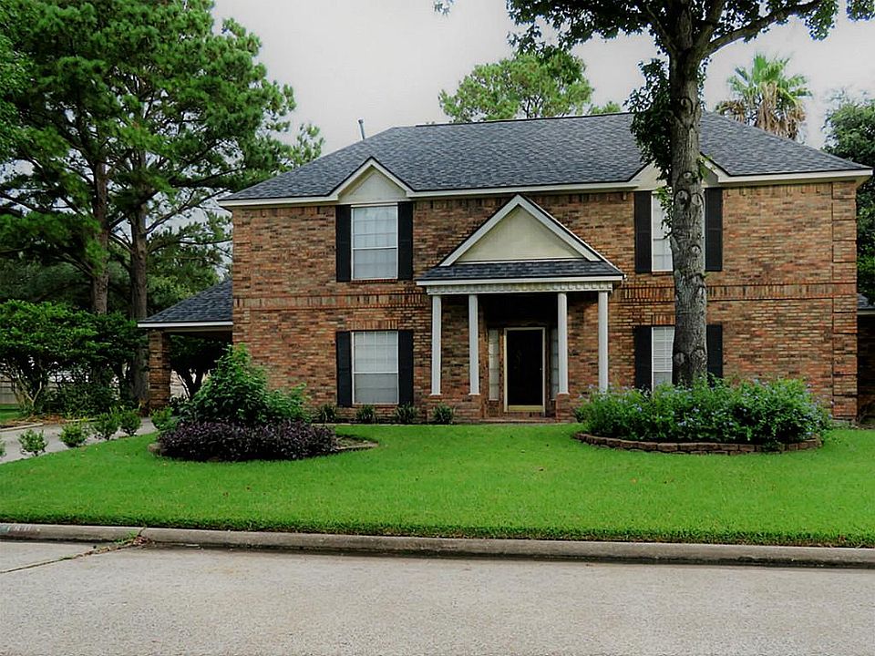 2nd image of 19803 Pine Wind Dr