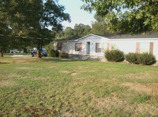 3992 Buffalo Rd, Summertown, TN 38483