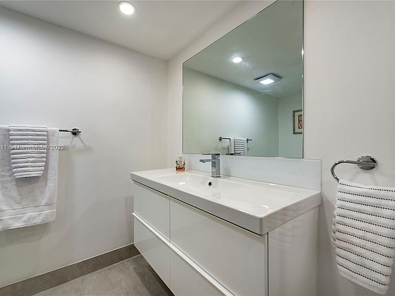 2nd image of 12000 N Bayshore Dr APT 208