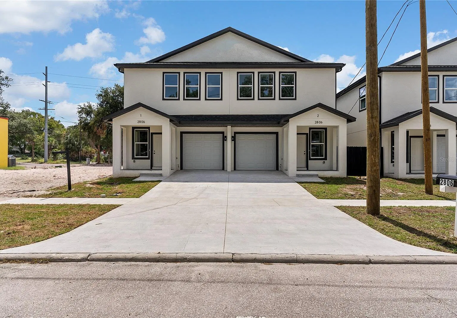 4 bed, 3.0 bath, 1680 sqft, $3,200 — Photo 2