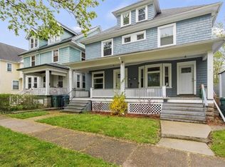 19 Pinnacle Rd, Rochester, NY 14620