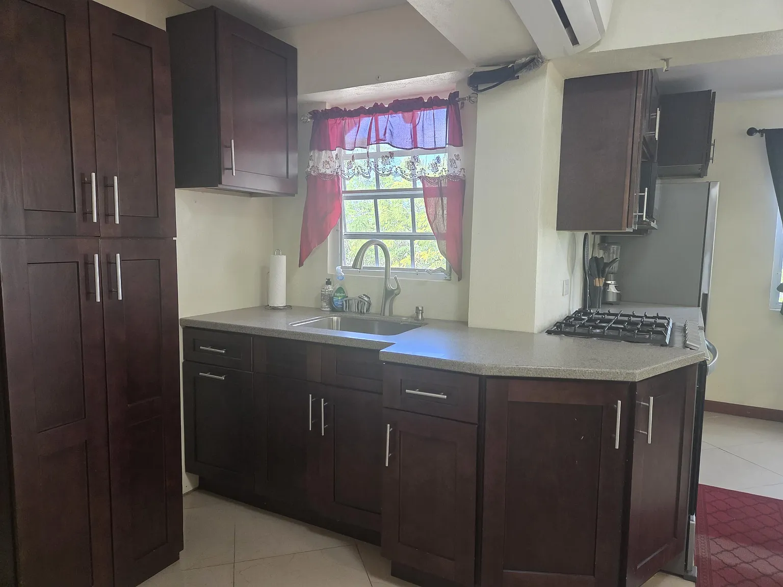 1 bed, 800 sqft, $1,850 — Photo 2