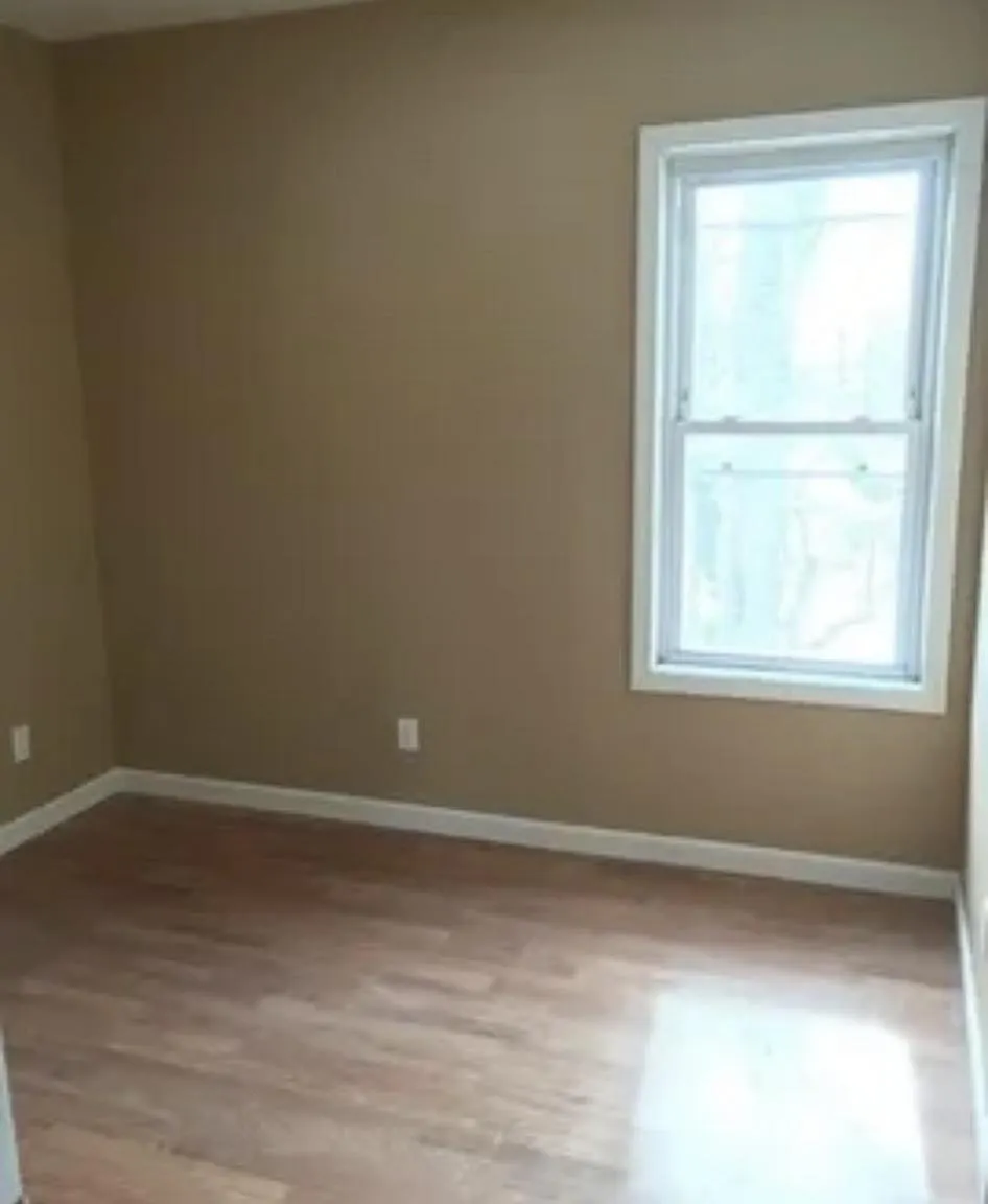 86 Hanover St — Photo 3