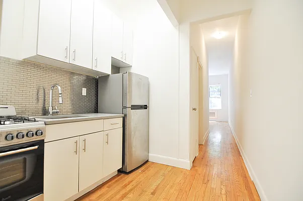 Rented by Stonecrest Realty | media 31