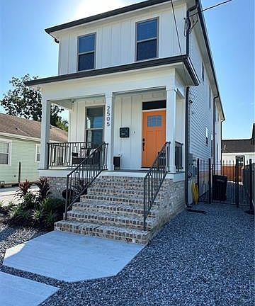 2nd image of 2505 Hamilton St