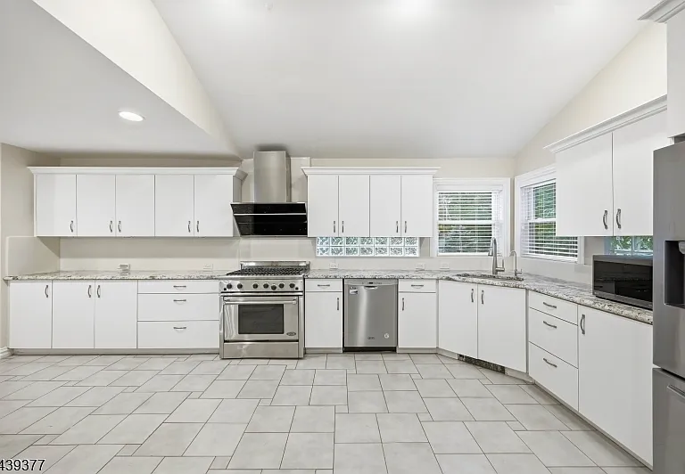 47 Crossbrook Rd — Photo 11