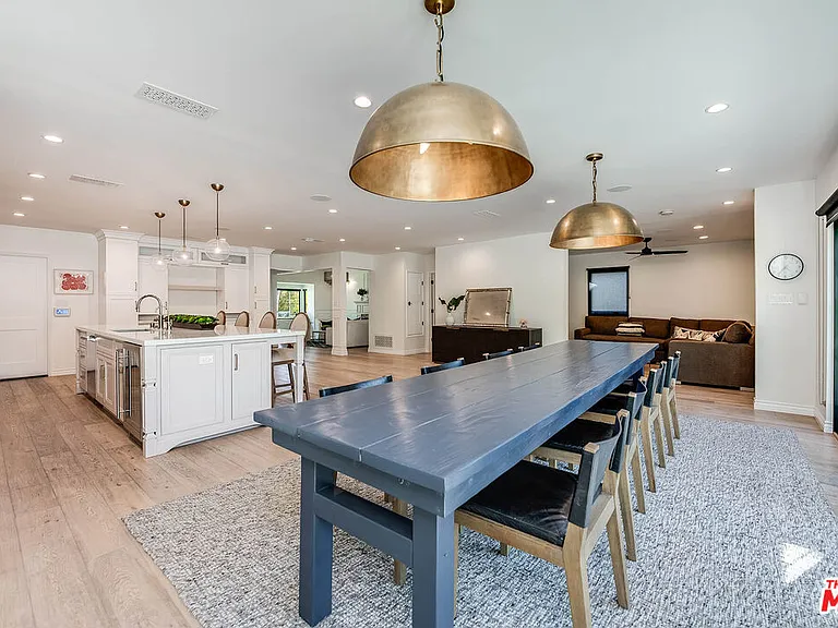 4239 W McFarlane Ave — Photo 4