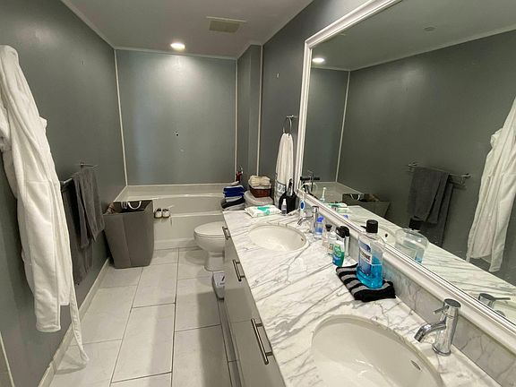 4th image of 951 Brickell Ave APT 1207