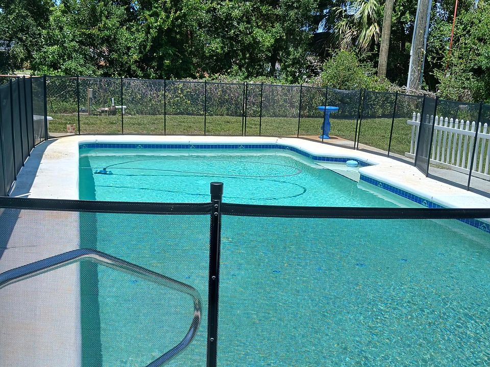 1st image of 1213 Jeffery Dr