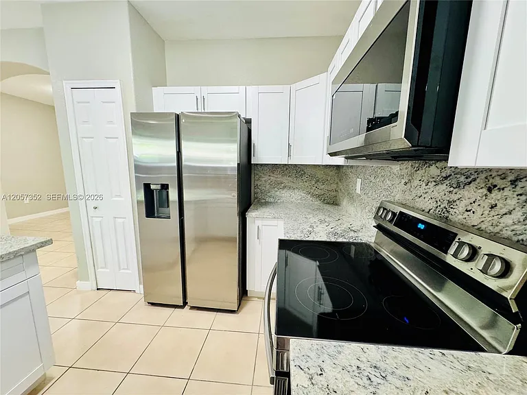1592 SE 27th Ct #175 — Photo 9