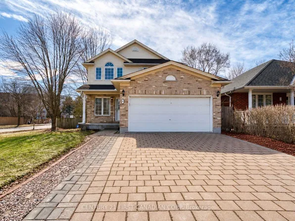 89 McTaggart Ct, London, ON N5X 3L9