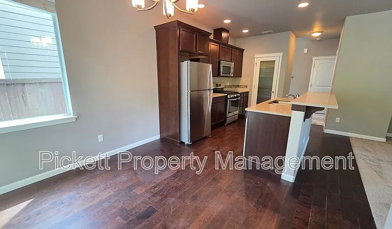 2122 SW Nautical St — Photo 7