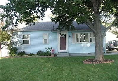 2007 Spencer Ln photo 1