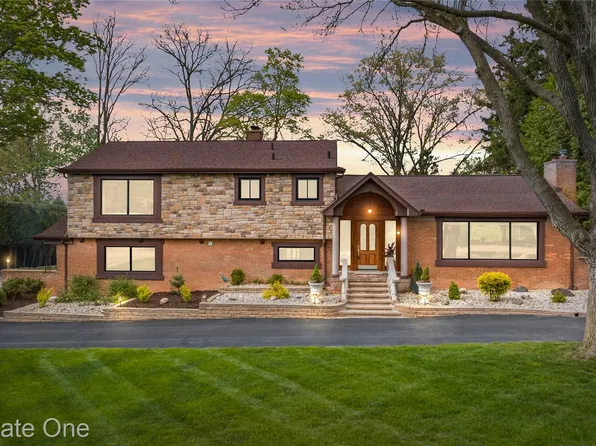 26336 Pillsbury St, Farmington Hills, MI 48334