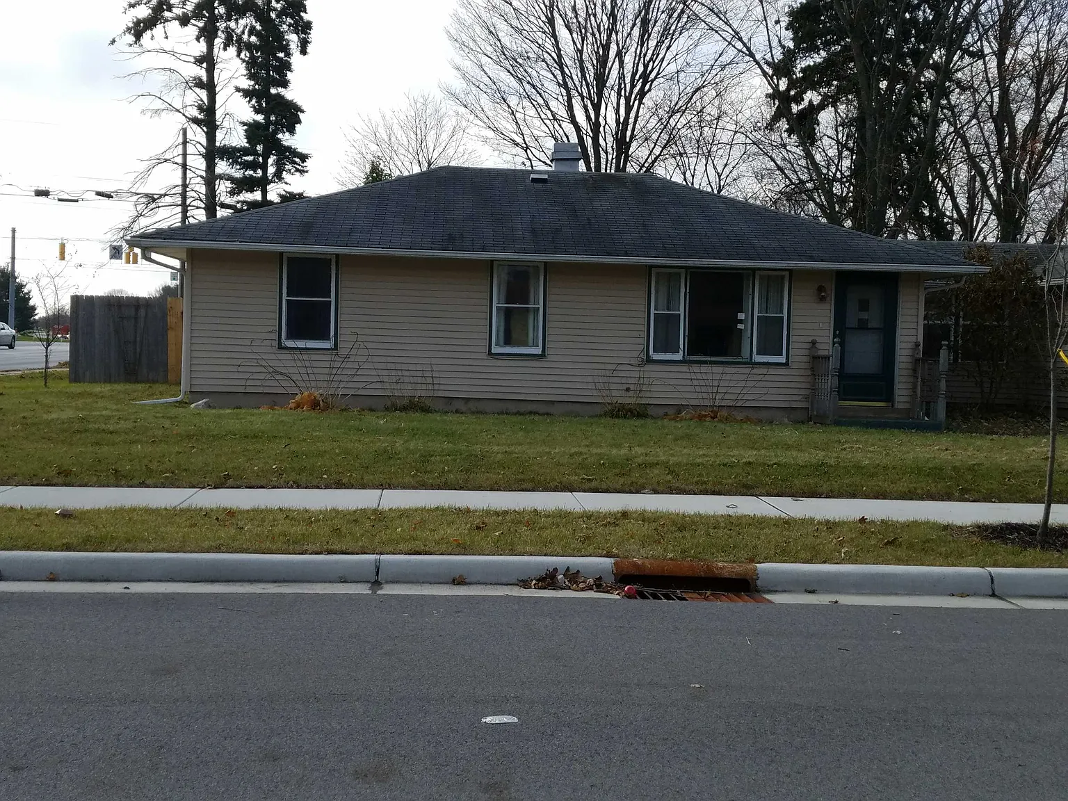 3112 Oakdale Ave photo 1