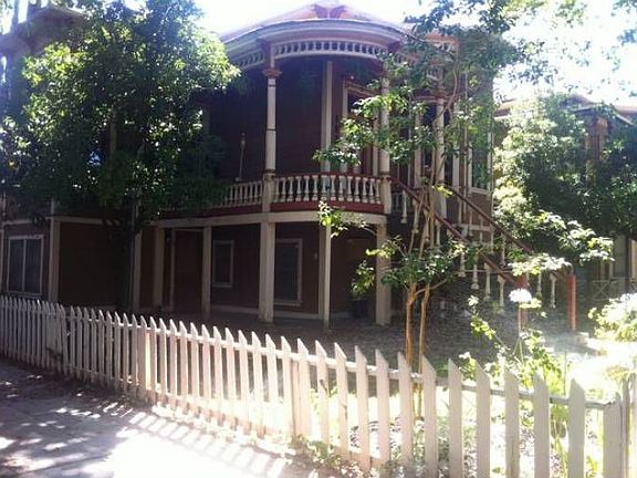 2nd image of 1830 F St
