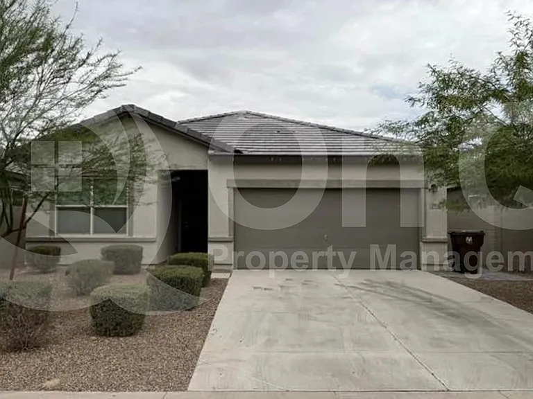 5922 E Athena Rd — Photo 1
