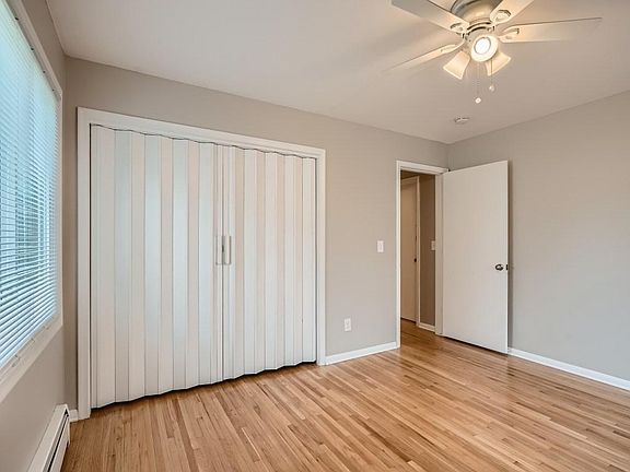 5th image of 4000 Mavelle Dr APT 2