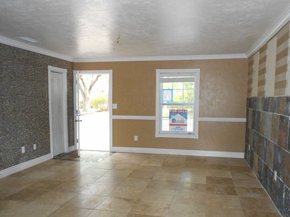 4th image of 2519 NW 49th Pl