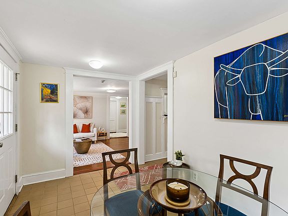 4th image of 15 Branham St #B