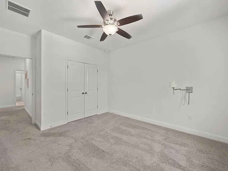 5305 Mandevilla Dr — Photo 28