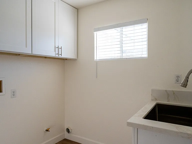 15747 Roan Rd — Photo 41