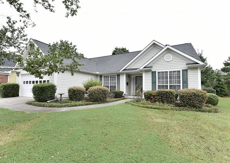 1st image of 2117 Steffi Ln
