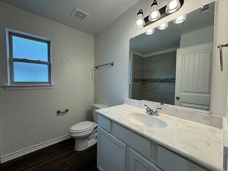 1417 Jasper Garden Ct — Photo 14