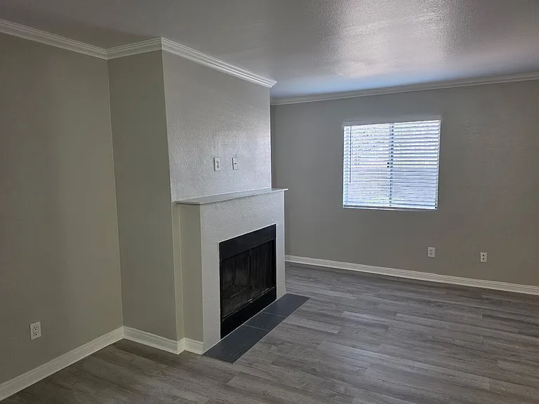 8600 W Charleston Blvd #1173 — Photo 5