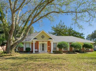 14189 Laura Lea Cir, Silverhill, AL 36576