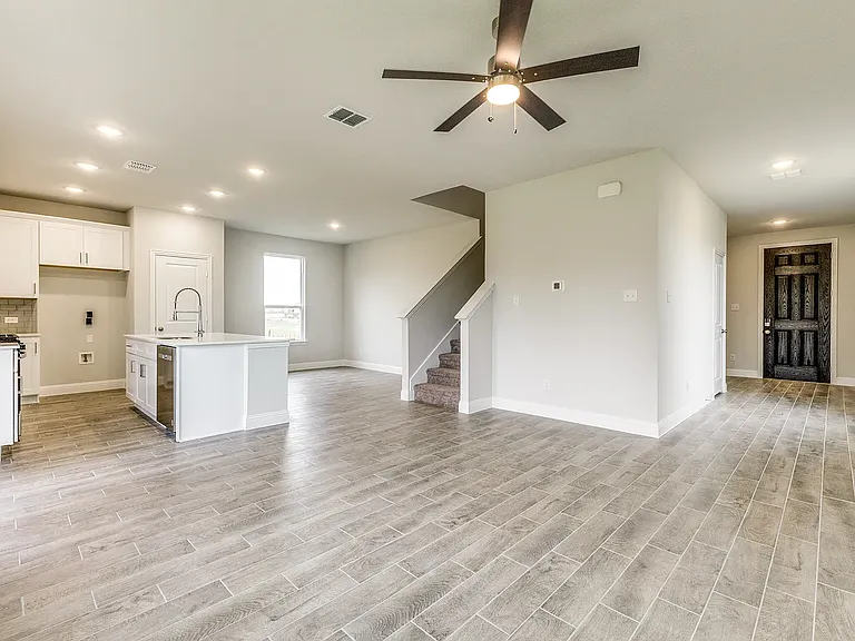 1519 Vermillion St — Photo 5