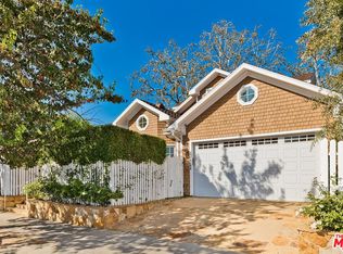 11355 Homedale St, Los Angeles, CA 90049