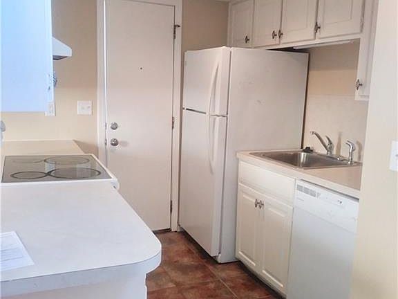 2nd image of 13799 Turnberry Ln