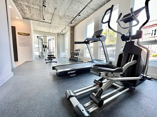 Rented by Pear NYC LLC | media 39