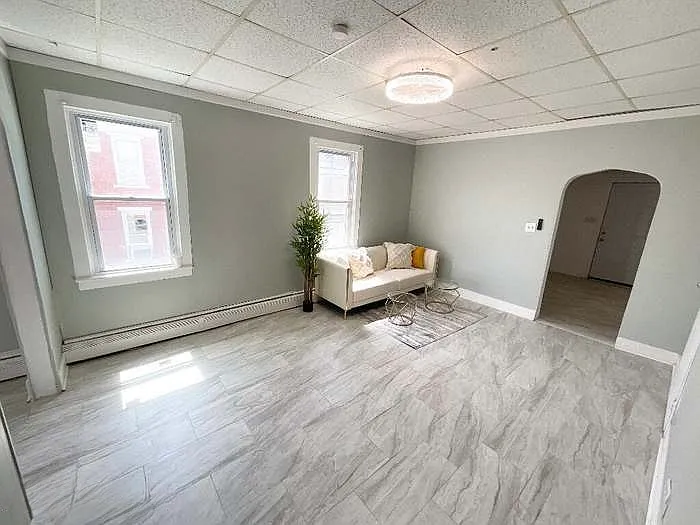 165 Franklin St #1