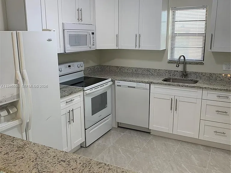 9273 SW 8th St #411 — Photo 5