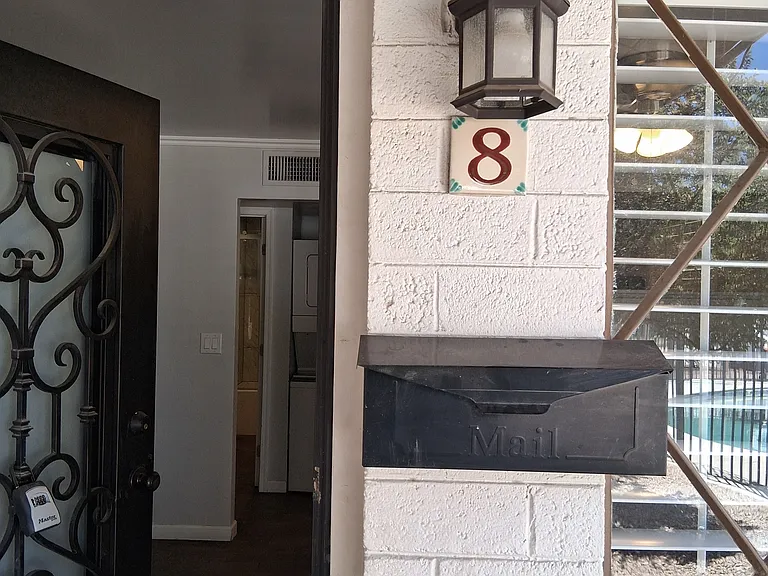 3426 N Miller Rd #8 — Photo 8
