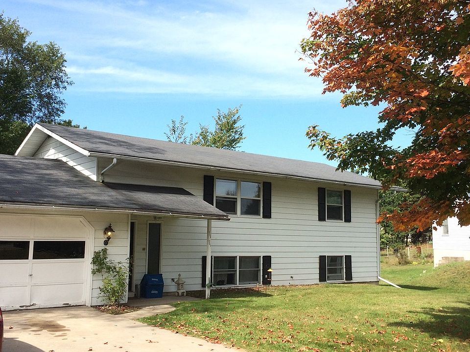 1st image of 3207 Princeton Ct