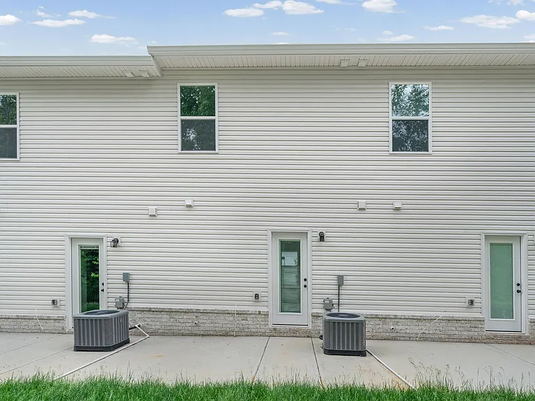 1035 Sinclair Dr #3B — Photo 23