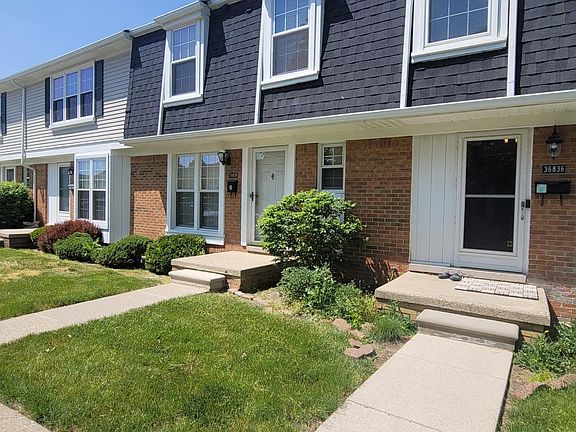 2nd image of 36836 Park Place Dr