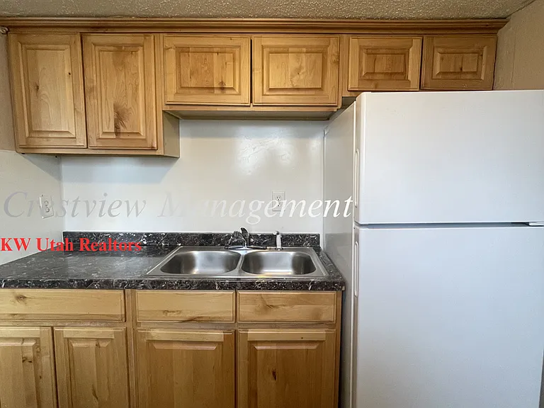 Lindell Fourplex — Photo 3