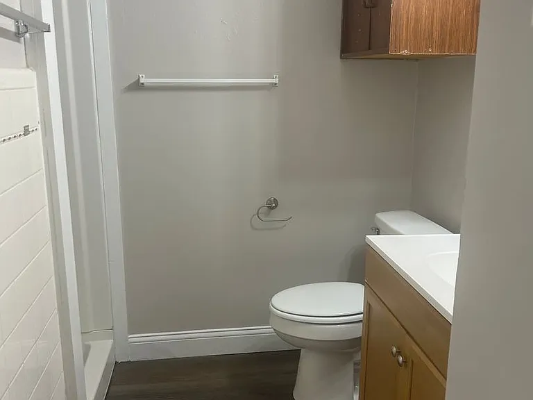 128 N Commerce St — Photo 10