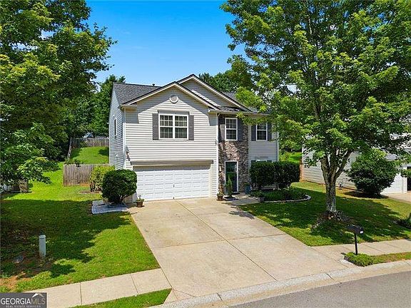 2nd image of 308 Westminster Dr